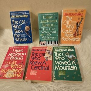 Lilian Jackson Braun The Cat Who Series Mixed Paperback Books 6 sets